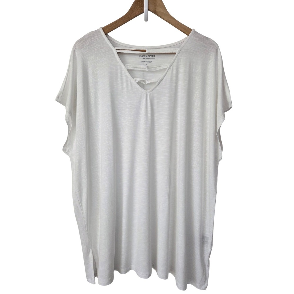 Torrid Super Soft Knits V-Neck Twist Dolman Tee Top‎ Size 2 2X 18-20 White NWT